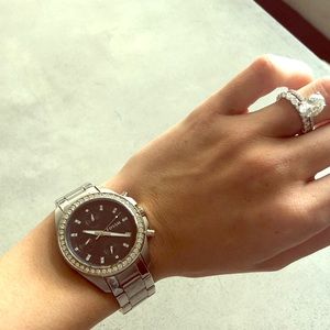 FOSSIL WATCH- would fit a 6-7 inch wrist